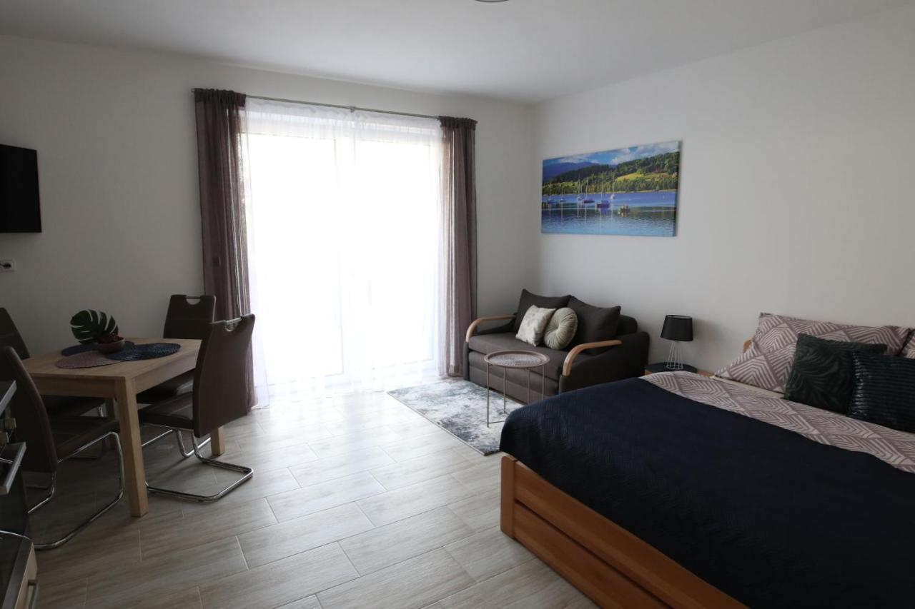 Apartmány Allis Lipno nad Vltavou Esterno foto